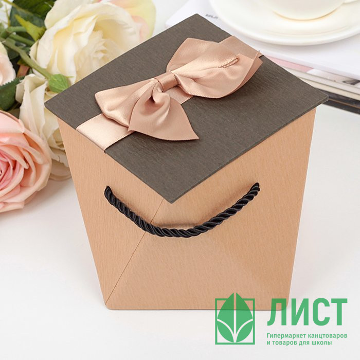 Коробка подароч. 15*15см арт.2951856